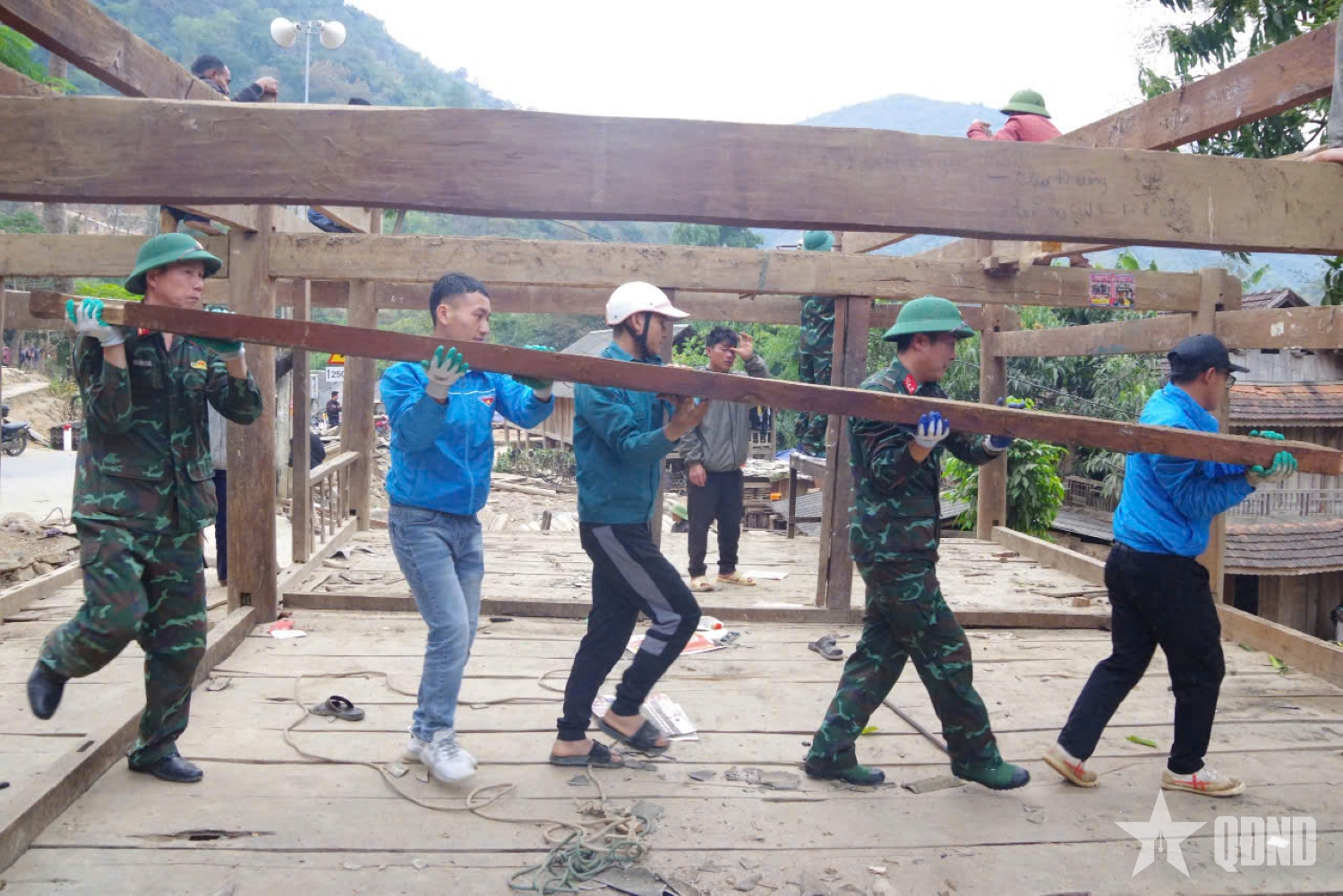 Khi tri thức “bén rễ” ở các khu kinh tế - quốc phòng - Bài 1: Từ tri thức đến sức sống ở vùng khó
